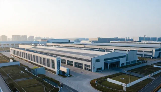 电商运营方案选型中定制办公套装的影响因素分析